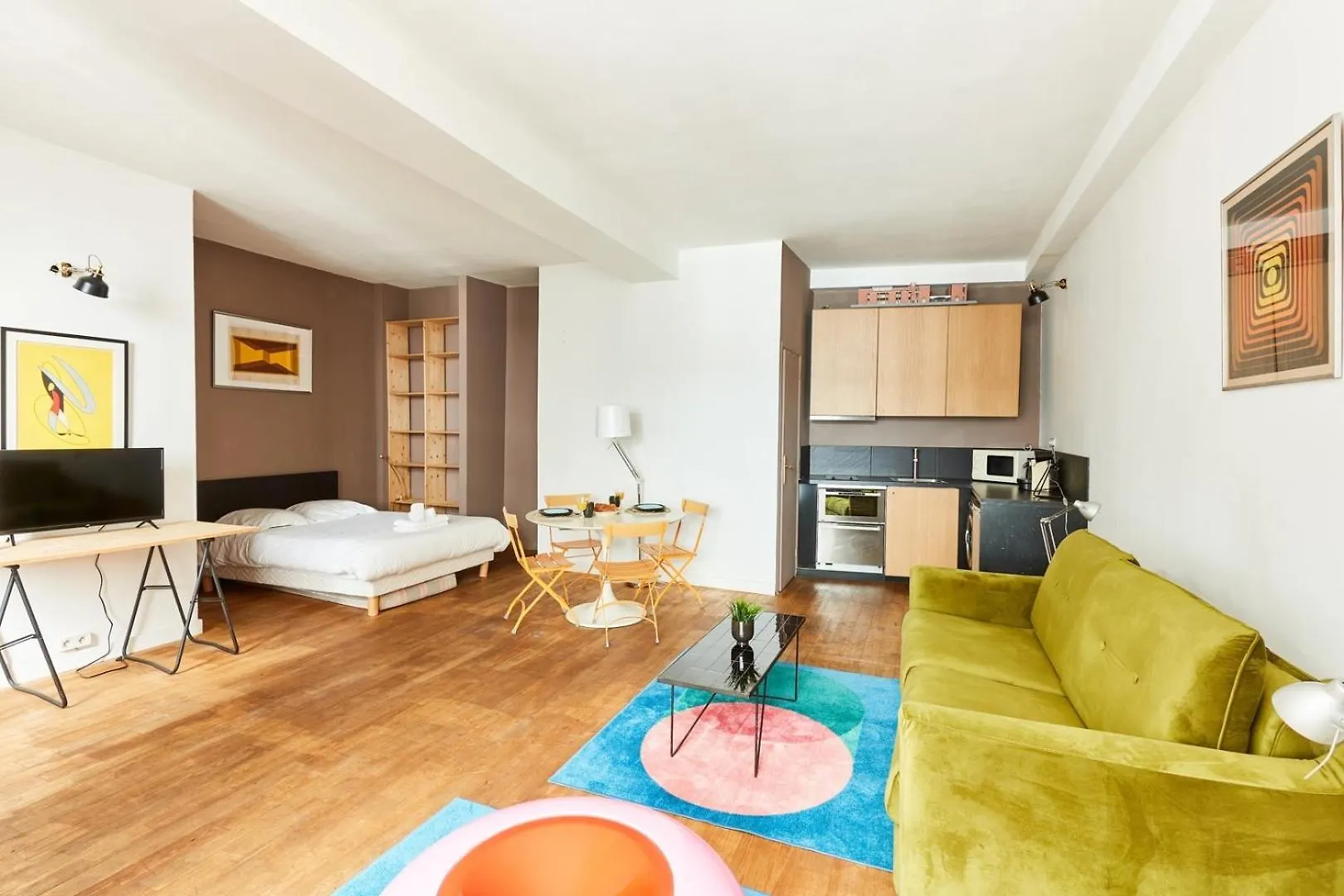 Bnbnook - Modern For 4 - Walk To Pompidou & Louvre Апартаменты Париж