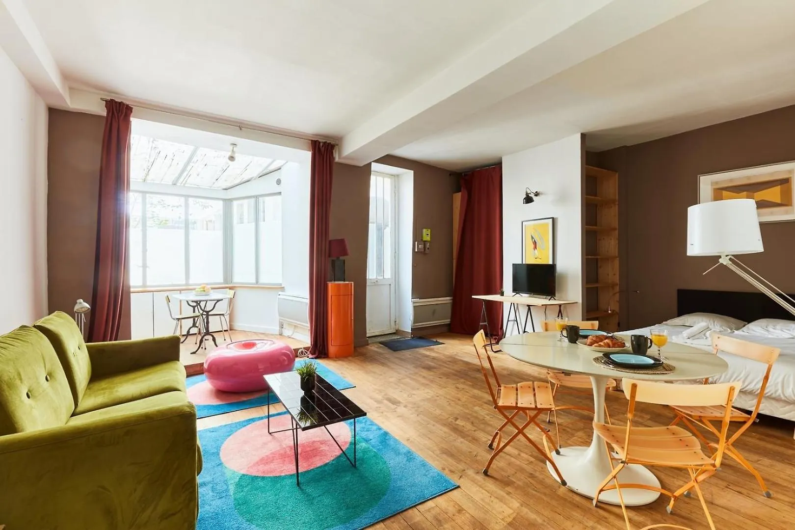 Bnbnook - Modern For 4 - Walk To Pompidou & Louvre Апартаменты Париж